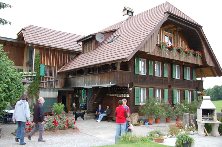 Bauernhaus auf dem Uetendorf-Berg